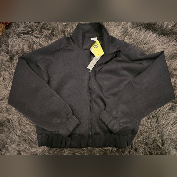 NWT All In Motion Black Zip-Up Track Jacket Softstreme Material Medium Sport - Picture 2 of 6